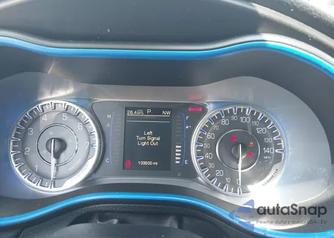 2015 Chrysler 200 Limited из США, поврежденный, VIN 1C3CCCAB2FN557840